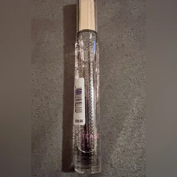 Victoria’s Secret “Tease” Eau De Parfum Mini NWT - Picture 5 of 5